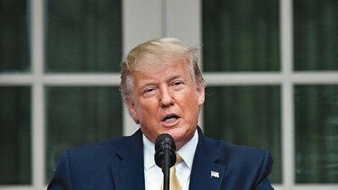 Trump amenaza con desconocer estatus de China