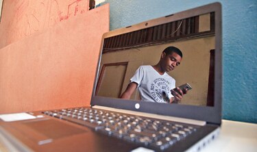 Los claroscuro de la educación a distancia