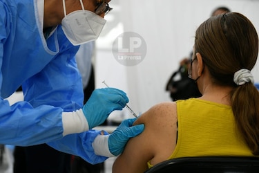 OPS pide a países del G7 dar prioridad a América Latina y el Caribe a la hora de donar mil millones de vacunas