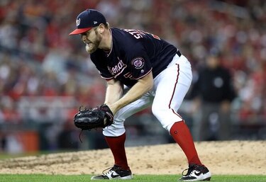 Washington pone la serie 3-0