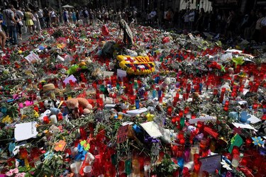 Niegan fianza a dos de los cuatro sospechosos de atentado en España
