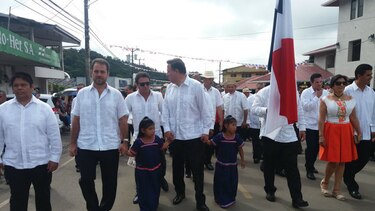 Varela se compromete a mejorar las calles y apoyar a los productores