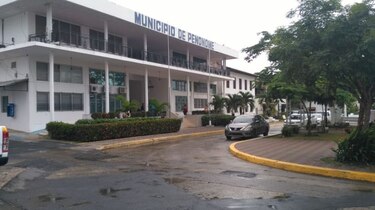 Coclé: funcionarios municipales reclaman el pago de quincenas atrasadas