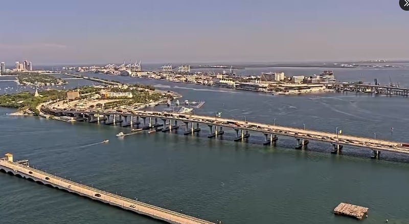 Miami alcanza récord de temperatura en medio de ola de calor en Estados Unidos