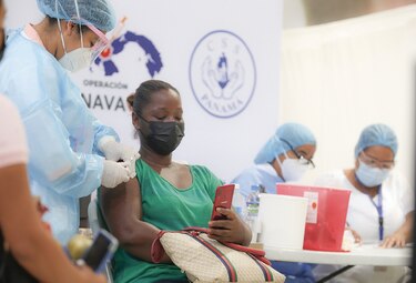 Aplican 24 mil 335 nuevas dosis; se reporta alta demanda de vacunas