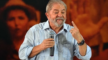 Juez brasileño ordena que a Lula le sea devuelto el pasaporte