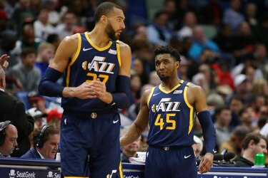 Las instalaciones de los equipos de la NBA empiezan a reabrir