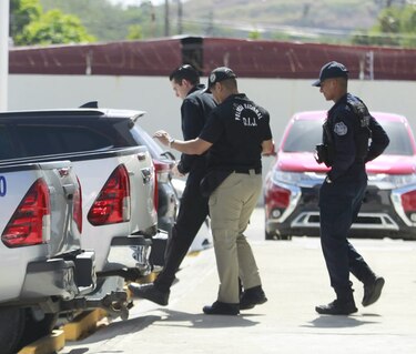 Gaby Carrizo tendrá que permanecer en su casa; tribunal le niega cambio de medida cautelar