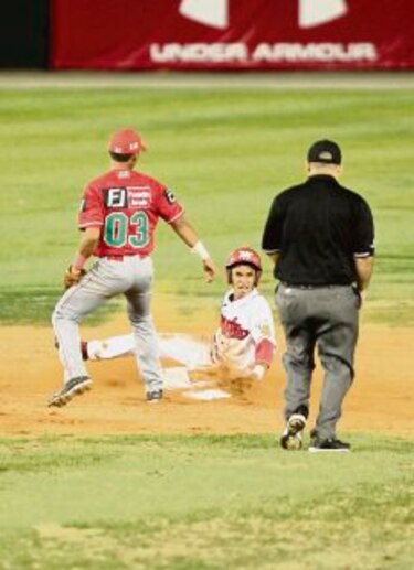 Arranca la fiesta del béisbol juvenil