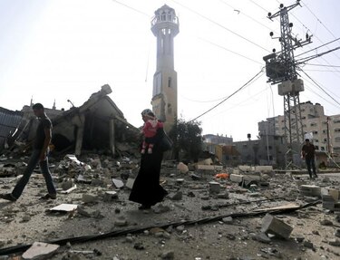 La cifra de muertos en Gaza alcanza los 115