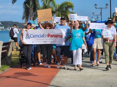 La ciencia como motor del país: así se vivió la Marcha por la Ciencia en Panamá