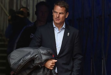 Crystal Palace cesa al técnico De Boer por mal inicio de temporada