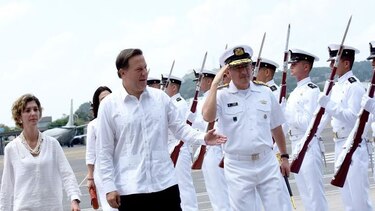 Presidente Varela llega a Colombia para participar en firma de acuerdo de paz