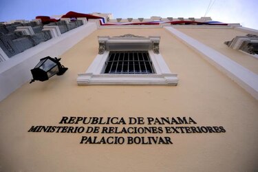 Tripulantes del 'Doria' están en Panamá: Canciller