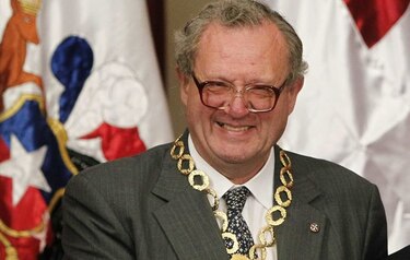 Dimite el gran maestro de la Orden de Malta