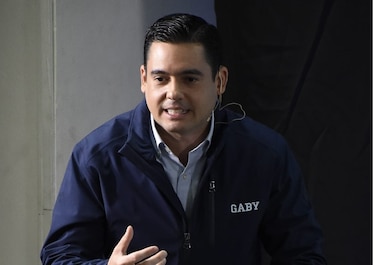 Gaby Carrizo asegura que no eliminará los auxilios económicos del Ifarhu