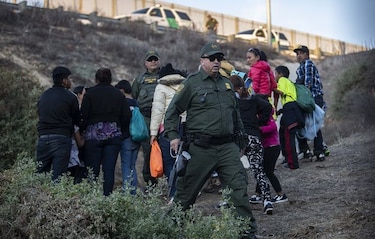 Casi un 90% de los detenidos por el servicio de inmigración en Estados Unidos son latinos