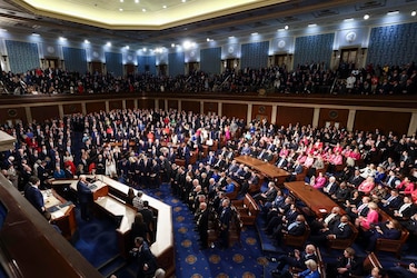 El Senado de Estados Unidos aprueba abrir el debate del polémico presupuesto de Trump