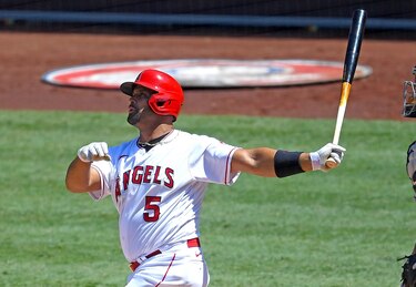 Latinoamericanos brillan en el inicio de temporada de las Grandes Ligas