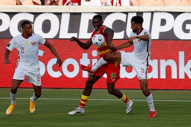 Catar golea a Granada 4-0 por el grupo D de la Copa Oro