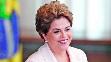 Rousseff propone plebiscito si es reinstalada en su cargo