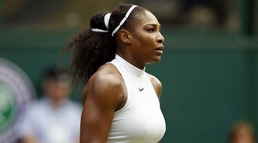Serena Williams avanza a la cuarta ronda en Wimbledon