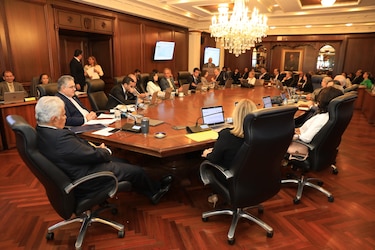 Gobierno aprueba la terminación de contrato con firma legal en arbitraje contra Sacyr