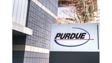 Familia Sackler cederá farmacéutica Purdue Pharma