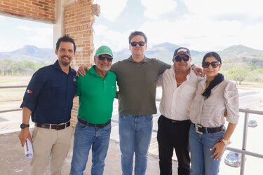 Leyenda del automovilismo visita el Autódromo de Panamá