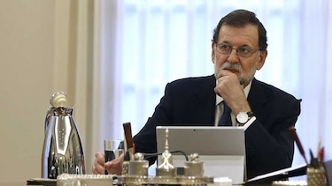 Gobierno español teme que la crisis catalana dañe la economía