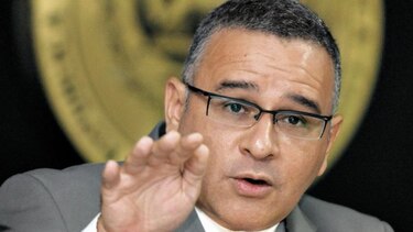 Investigan posibles fondos de Odebrecht a Mauricio Funes