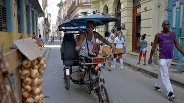 Cuba se alista para abrirse al mercado y a una nueva forma de Gobierno