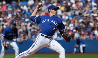 Suspenden por tres juegos a Aaron Sánchez tras polémico lanzamiento