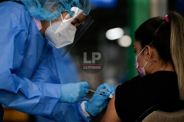 Minsa: cobertura a la población meta para la primera dosis de las vacunas alcanza el 87.8%