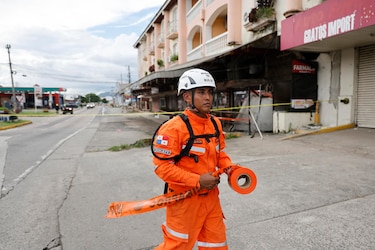Bomberos recomiendan revisar sistemas de gas en edificios tras el terremoto
