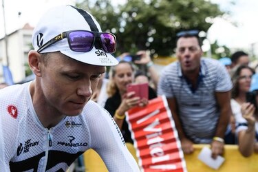 Froome, blanco incesante de burlas en el Tour de Francia
