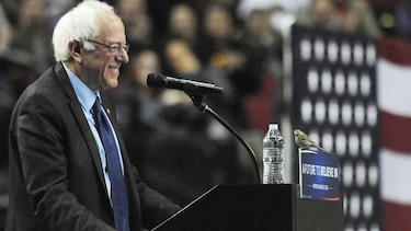 Ave se roba el espectáculo en mitin de Sanders en Portland