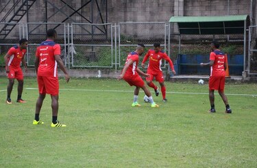 Partido de Panamá y Honduras, edades y dólares