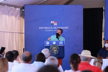 Ante el aumento del porcentaje de positividad, Cortizo pide a la población vacunarse