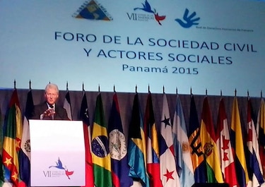 Bill Clinton felicita a Panamá por combate a la corrupción