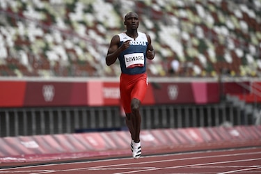 El panameño Alonso Edward clasifica a las semifinales de los 200 metros planos en Tokio
