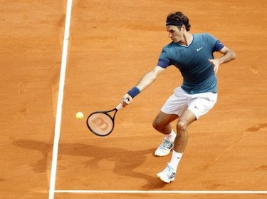 Federer remonta ante Tsonga y avanza a semifinales en Montecarlo
