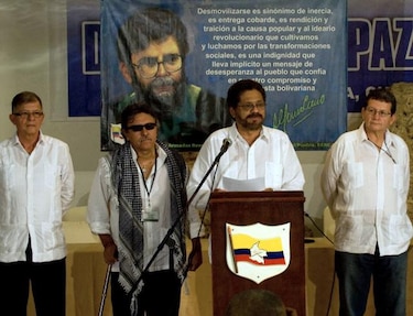 FARC: Hay que revisar reglas del juego de diálogos de paz