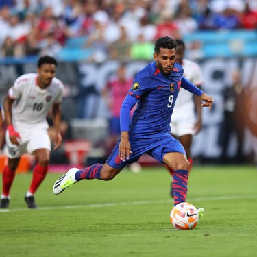 Ferreira deslumbra con otro triplete y Estados Unidos pasa a cuartos como líder del Grupo A
