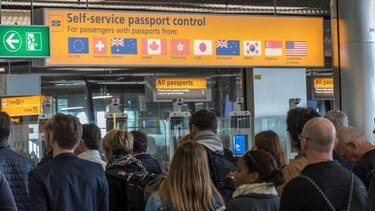Qué es el permiso ETA que ahora es obligatorio para viajar a Reino Unido y a quiénes afecta