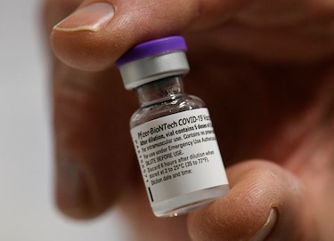 La EMA empieza a evaluar vacuna de coronavirus para jóvenes de 12-15 años