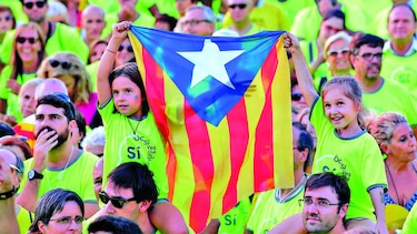 Catalanes exigen en las calles su independencia