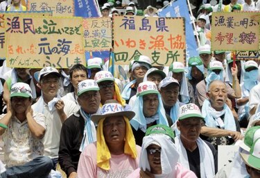 Operadora de planta nuclear crea carpa para reactor