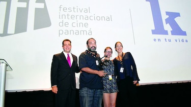 PREMIO A LAS HISTORIAS MÁS ELOGIADAS