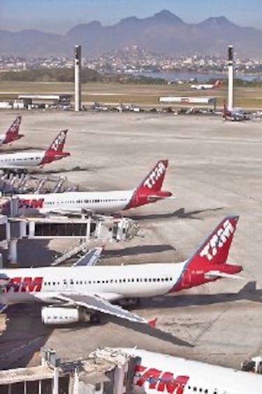 Odebrecht gana concesión de aeropuerto de Río